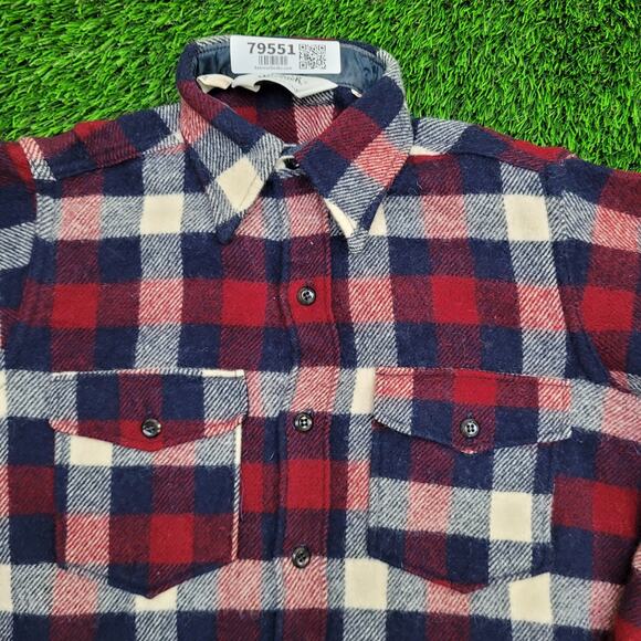 Vintage 80s Woolrich Wool Flannel Shirt Medium 20x28 Plaid - Picture 8 of 11